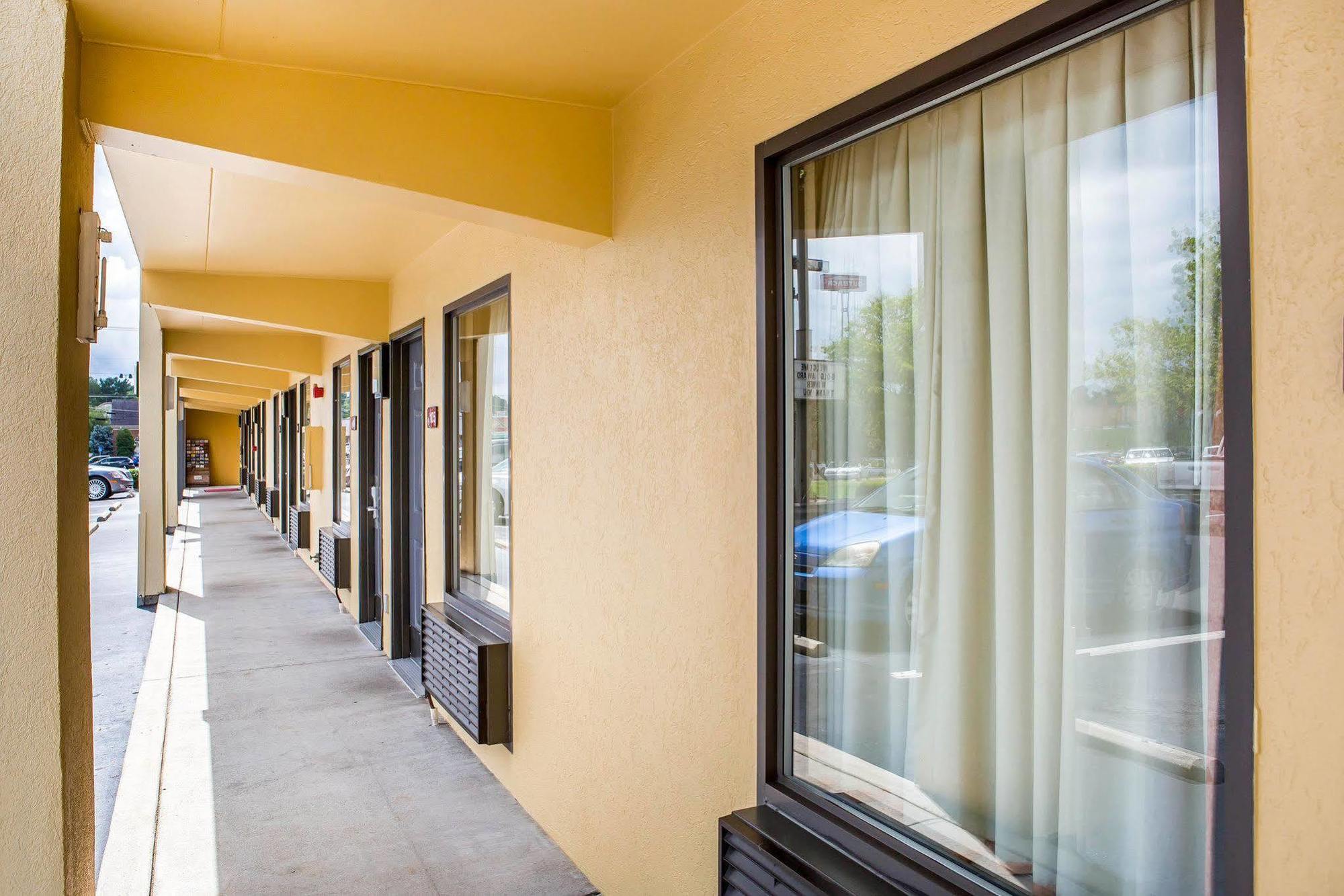 נוקסוויל Econo Lodge North מראה חיצוני תמונה