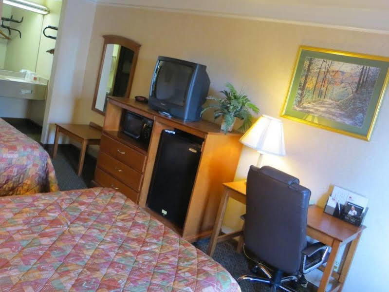 נוקסוויל Econo Lodge North מראה חיצוני תמונה